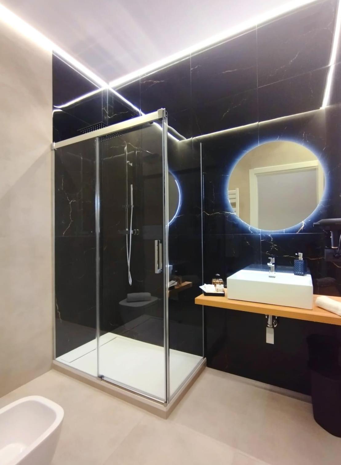 Agatha Modern Elegant Rooms SantʼAgata di Militello Exterior foto